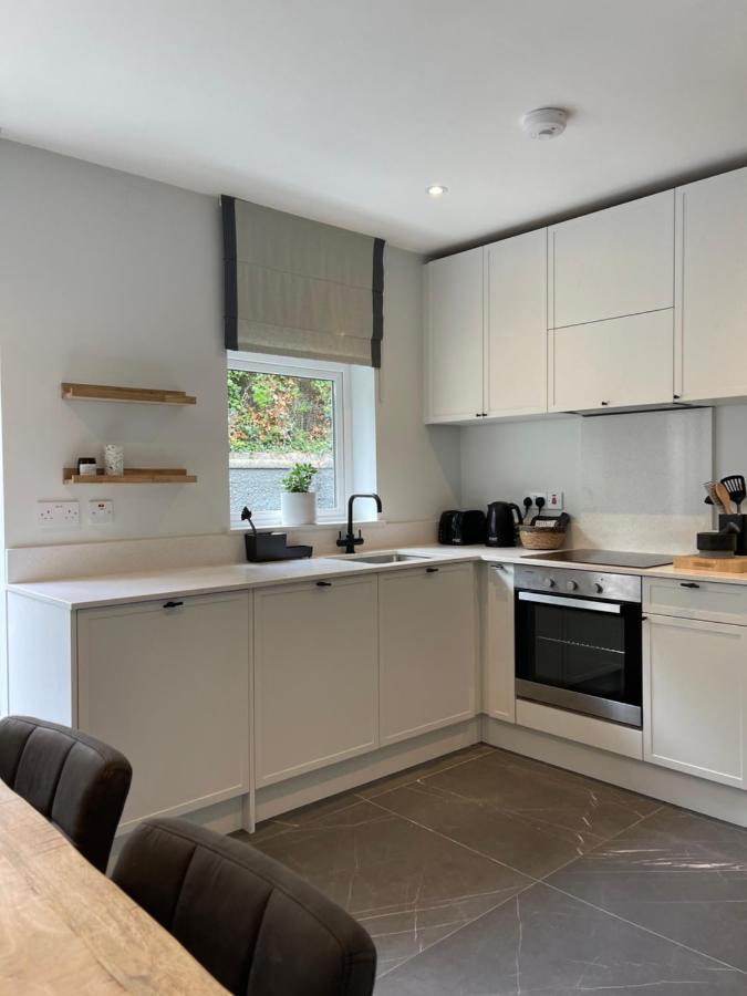 The Village House Malahide Bagian luar foto